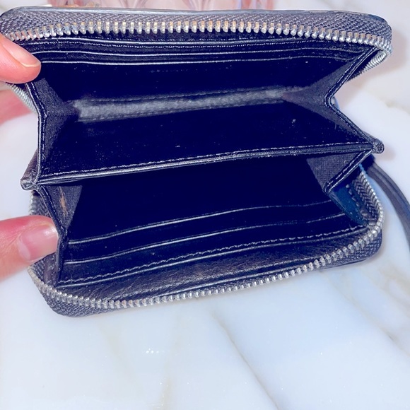 R.M. Williams Australia City Short Zip Wallet, Calfskin Leather, Black - Picture 5 of 8